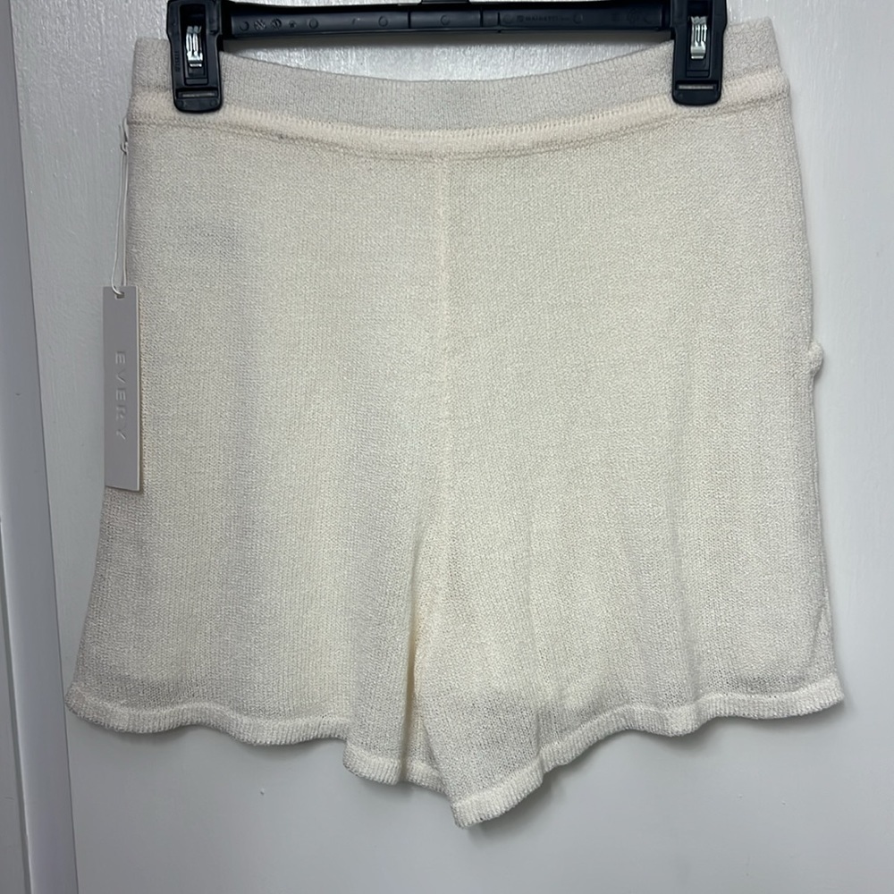 Every, High Rise Drawstring Coordinating
Knit Shorts, Soft White, Size: S - Picture 3 of 11